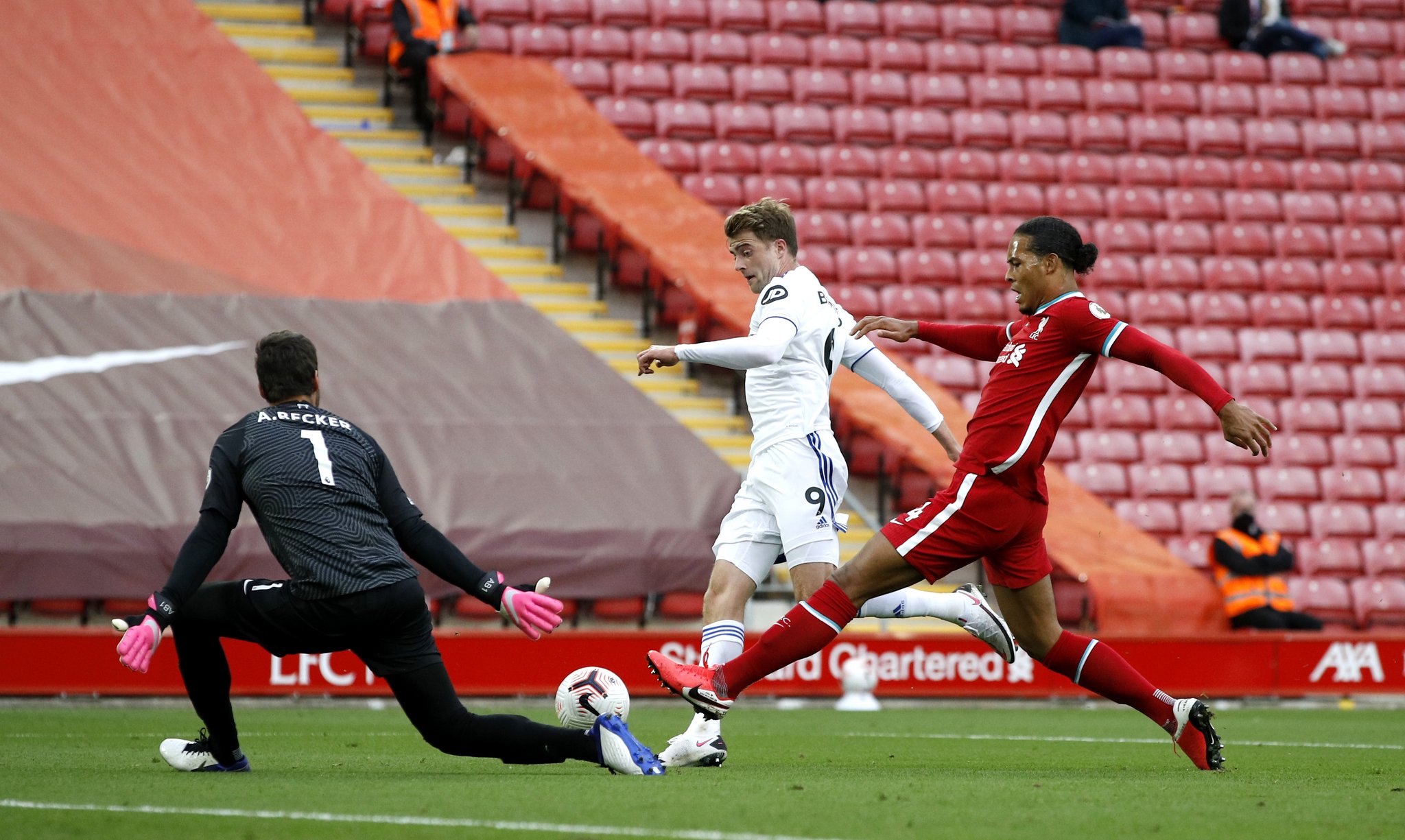 中超联赛的 中超联赛的